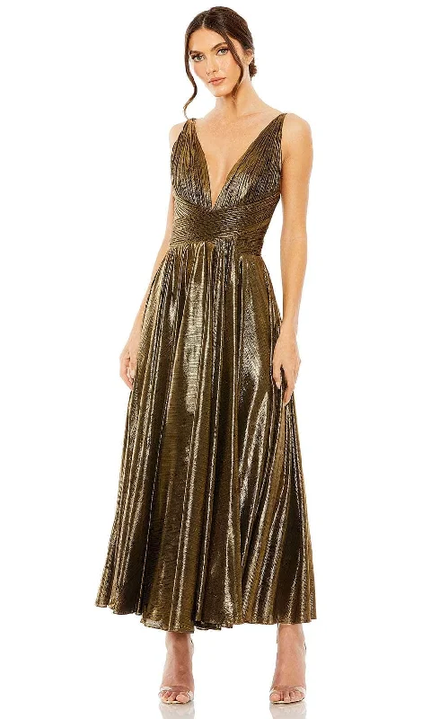 Ieena Duggal 30761 - Metallic Plunging V-Neck Prom Gown Fashion-forward party dresses