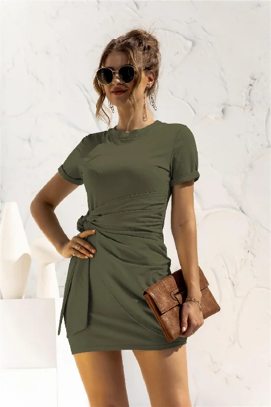 Round Neck Cuffed Sleeve Side Tie Dress Ruched unclassified dresses