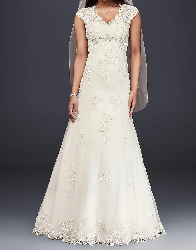 David's Bridal Cap Sleeve Lace Over Satin T3299 Elegant Lace Design